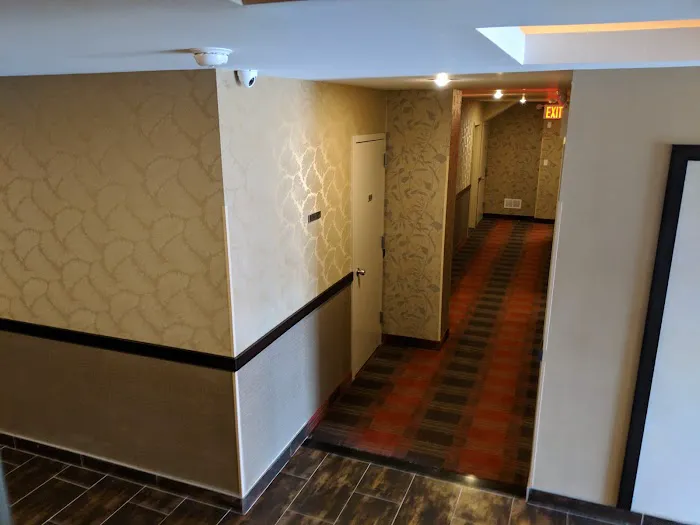 Maya inn Picture 10