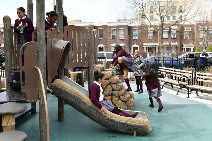 Roberto Clemente Community Garden Picture 6