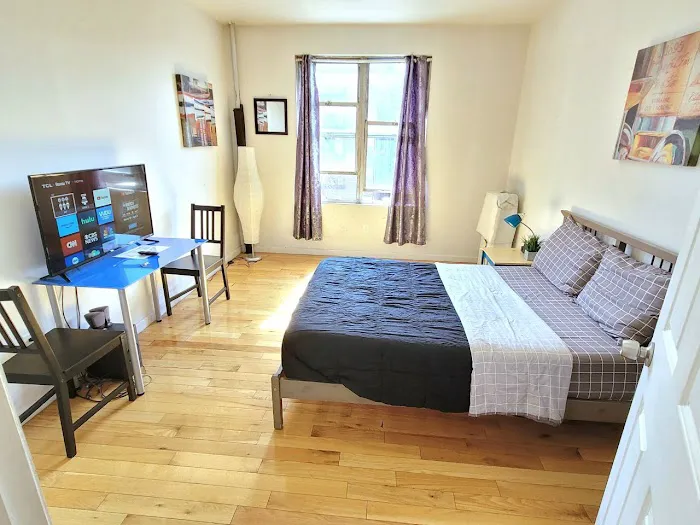 Private Room for Rent at Yankee Stadium (Not a Hotel) Picture 2