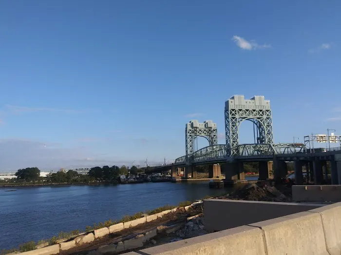 Detective Omar Edwards Park Picture 1
