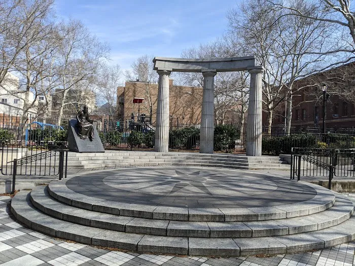 Athens Square Picture 1