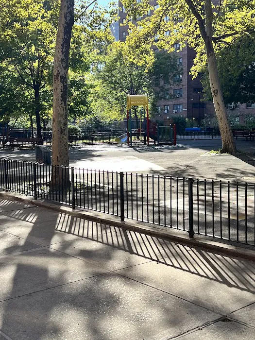 Washington Housing Playground Picture 1