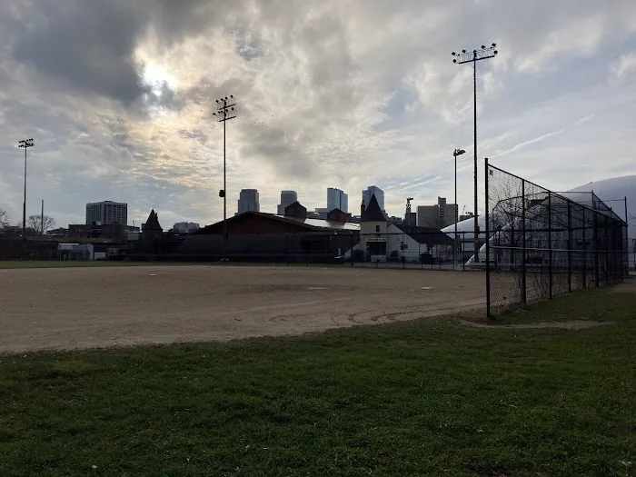 Delfino Park Picture 3