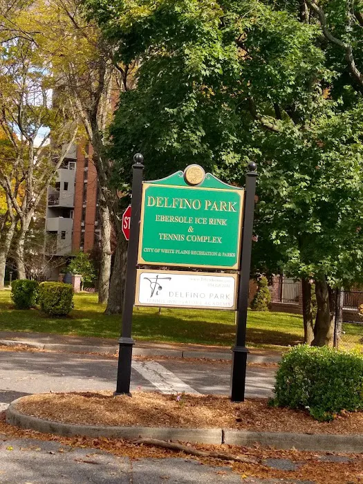 Delfino Park Picture 9