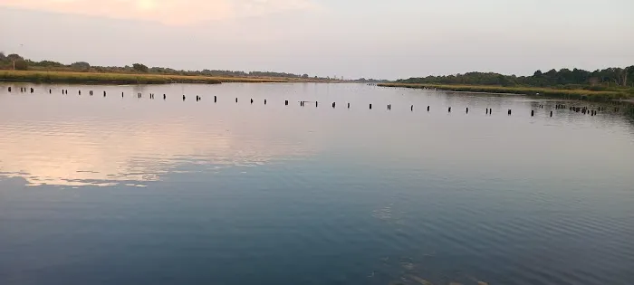 Marine Park Kayak Launch Picture 9