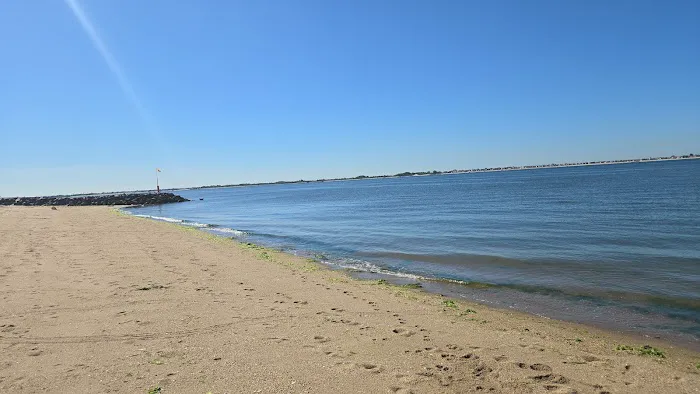 Plumb Beach West Picture 10