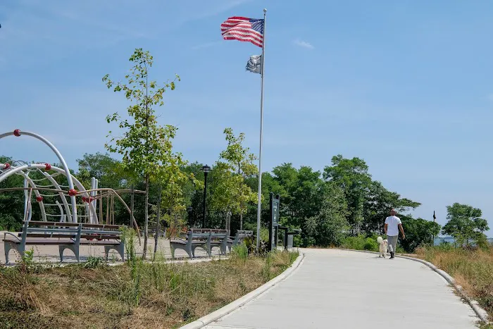 Lew Fidler Park Picture 8
