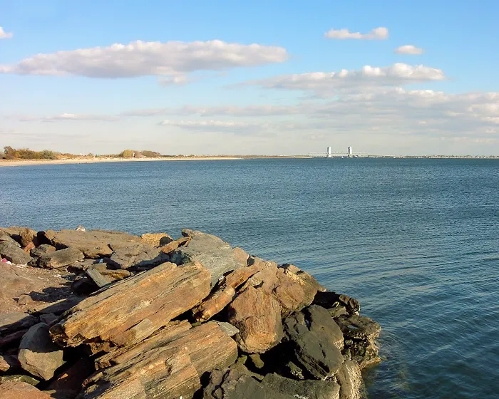 Lew Fidler Park Picture 3