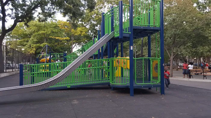 Paerdegat Park Picture 9