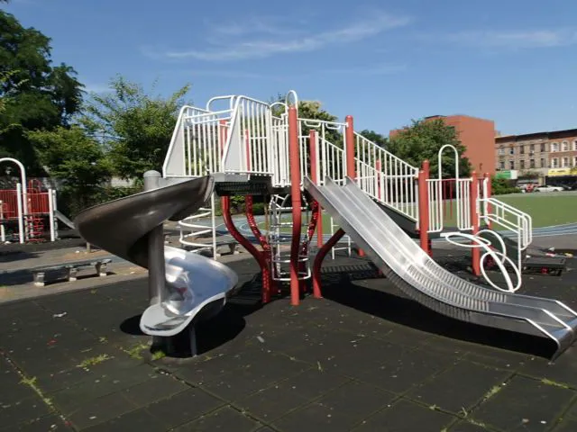 Carter G. Woodson Children's Park Picture 3