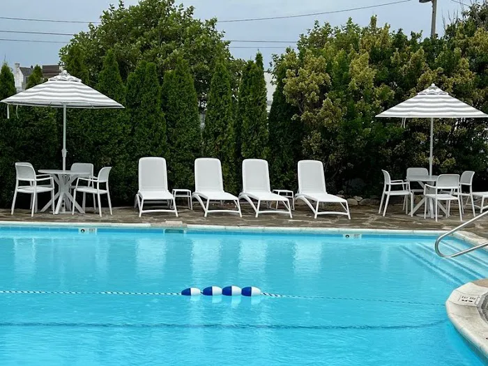 A Wave Inn Resort Picture 10