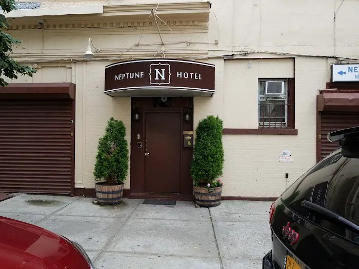 Neptune Hotel Picture 3