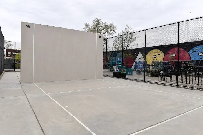 Ten Eyck Playground Picture 3