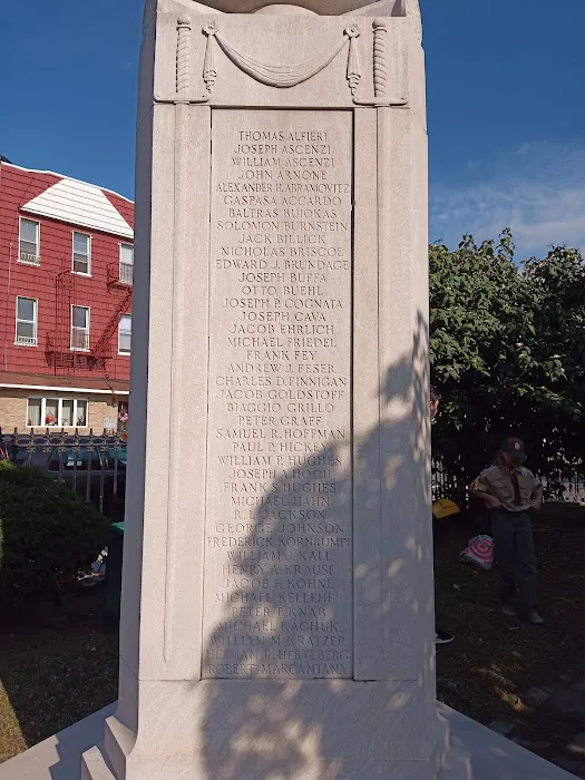 Memorial Gore Picture 8