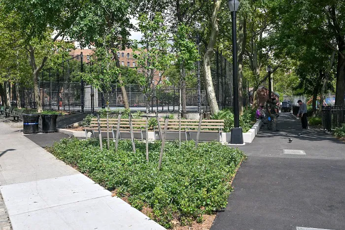 Noonan Park Dog Run Picture 1