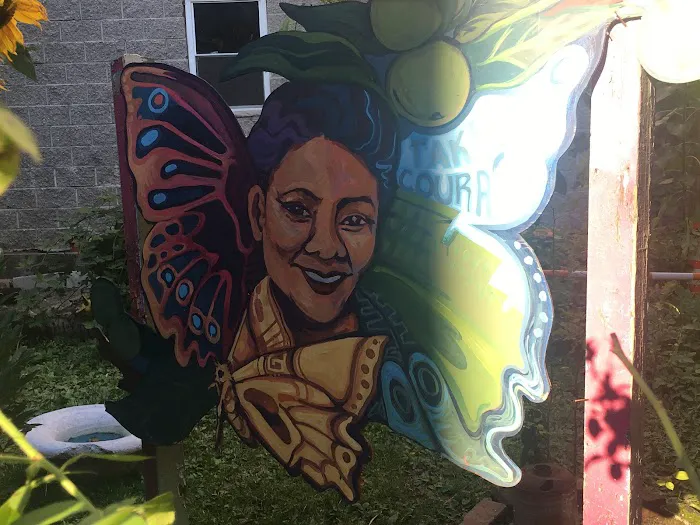 People's Garden Picture 3