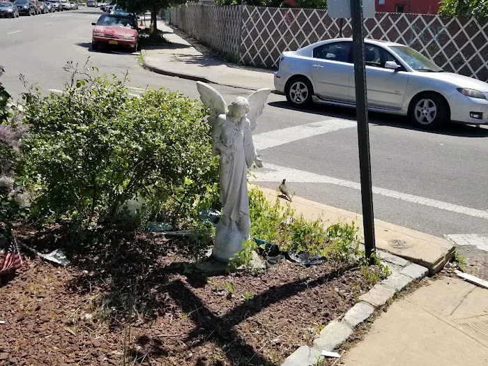 Garden of Angels Picture 3