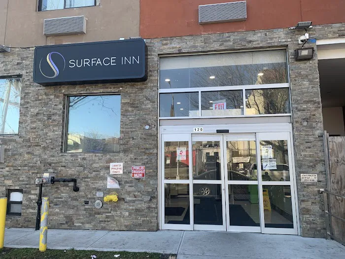 Surface Inn Brooklyn Picture 6