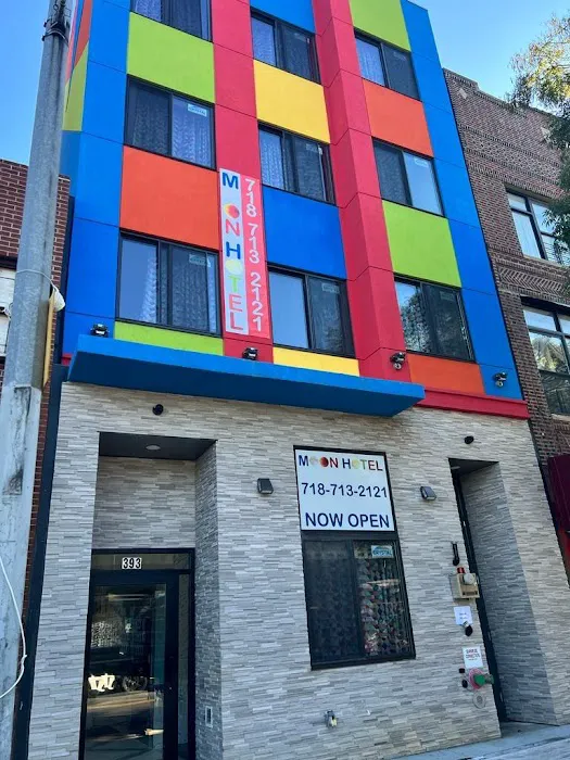 Moon Hotel Brooklyn Picture 9