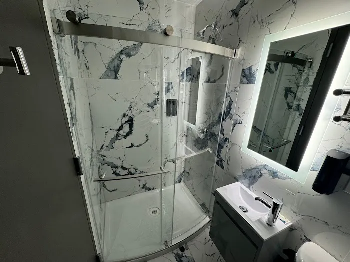 Moon Hotel Brooklyn Picture 10