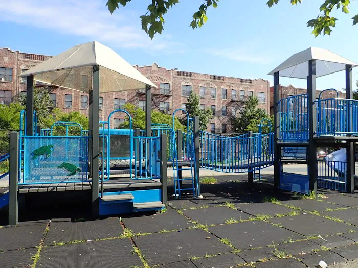 South Pacific Playground Picture 3
