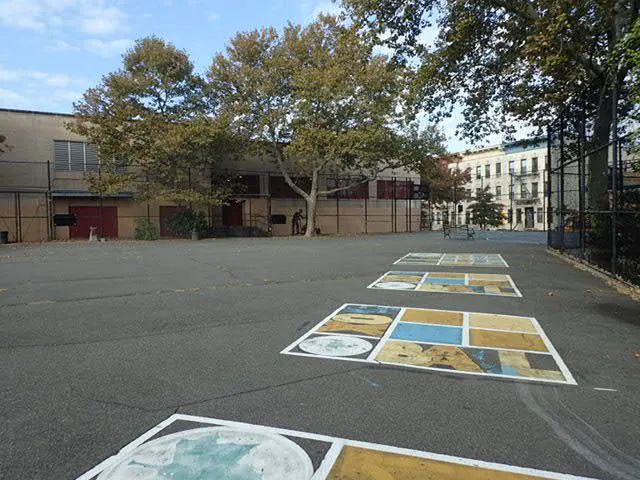 Carver Playground Picture 6