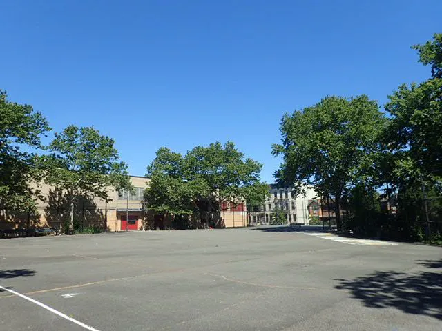 Carver Playground Picture 4