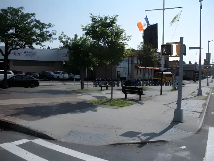 Dwyer Square Picture 9