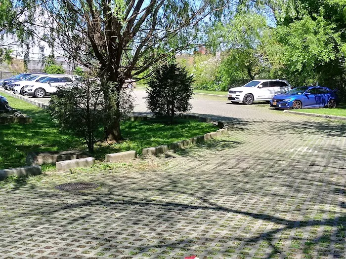 Columbus Park Picture 8