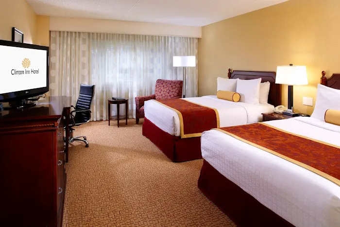 Clinton Inn Hotel & Event Center Picture 3