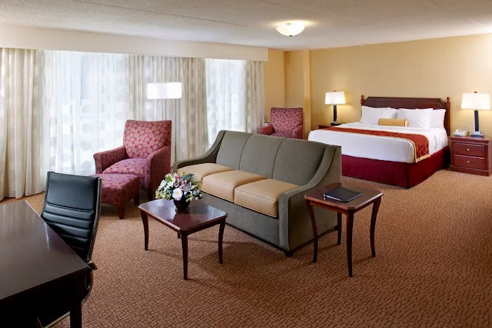 Clinton Inn Hotel & Event Center Picture 6