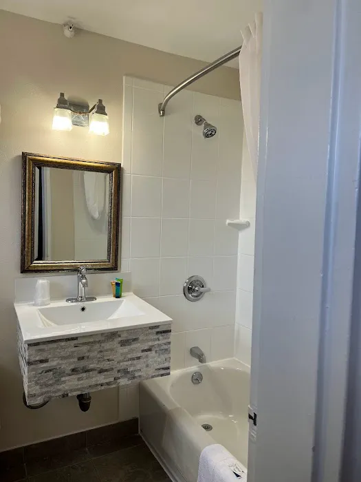 Alexander's Motel Picture 3