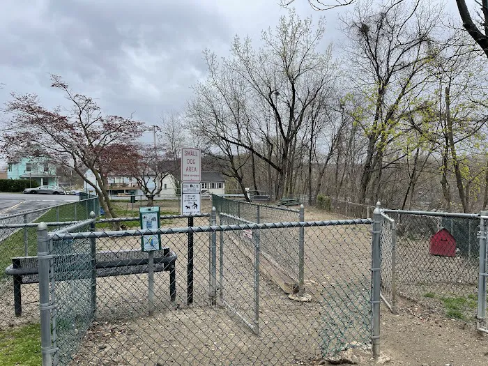 Elmsford Dog Park Picture 5