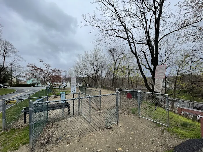 Elmsford Dog Park Picture 3