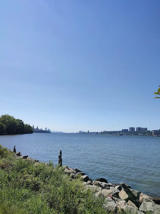 Fort Washington Park Picture 5
