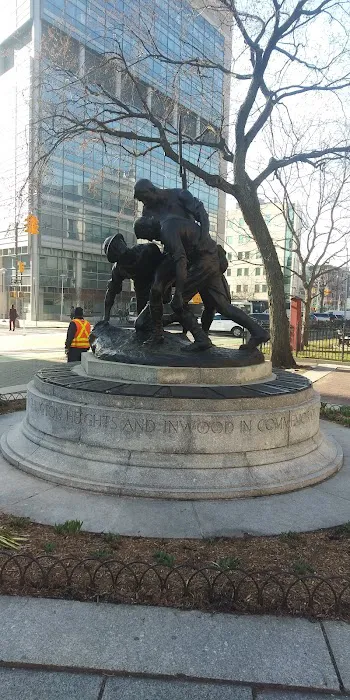 Mitchel Square Picture 1