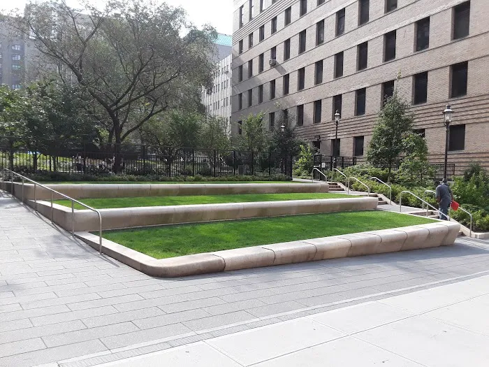 New York Presbyterian Morgan Stanley Garden Picture 3