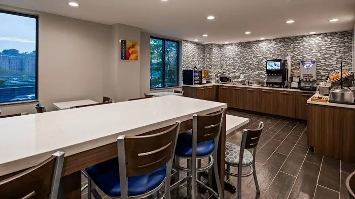 Best Western Plus Stadium Inn Picture 9