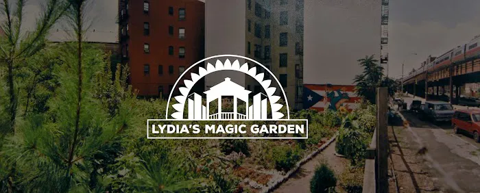 Lydia's Magic Garden (El Gardin Magico de Lydia)) Picture 1
