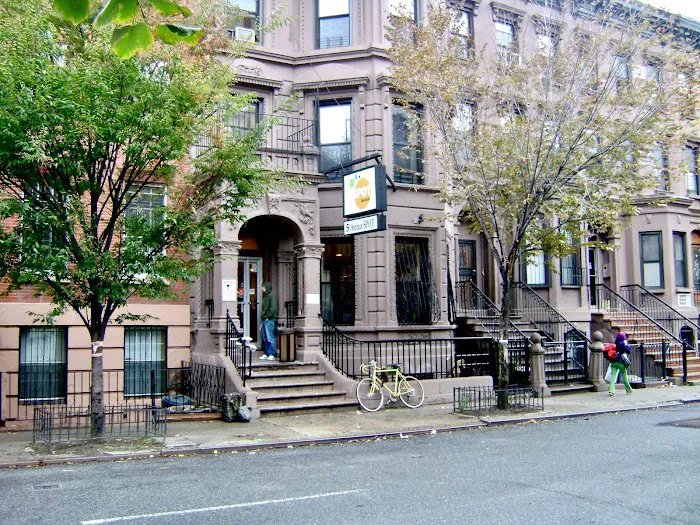 Spot Hostels Picture 1