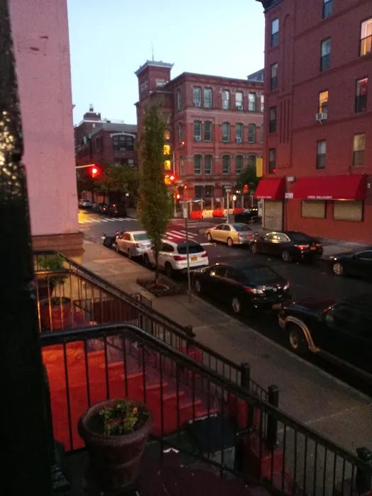 Central Park Studios Picture 7