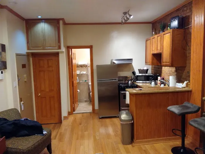 Upper Yorkville Suites Picture 2