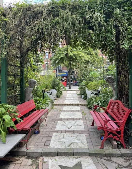 Maggie's Magic Garden Picture 5