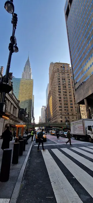 Park Avenue Malls Picture 2