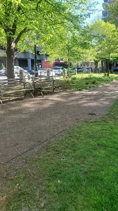 Manhattan Park Parcel A Picture 3