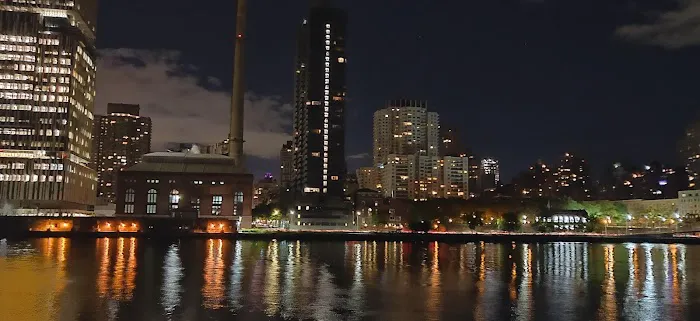 Manhattan Park Parcel A Picture 6
