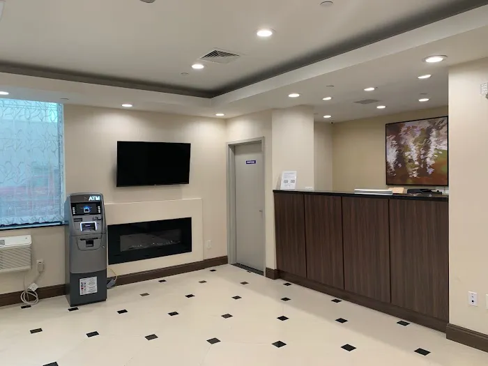 Voyage Hotel Picture 10