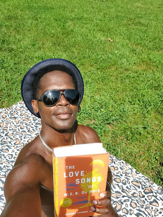 James Baldwin Lawn Picture 10