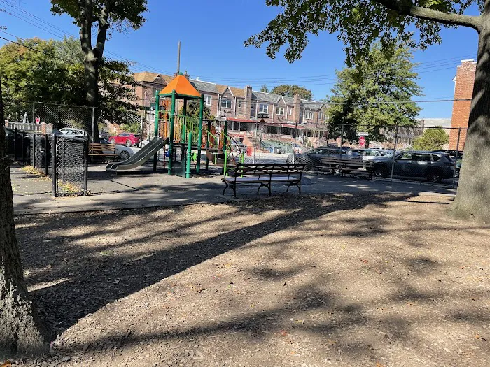 Galapo Playground Picture 5