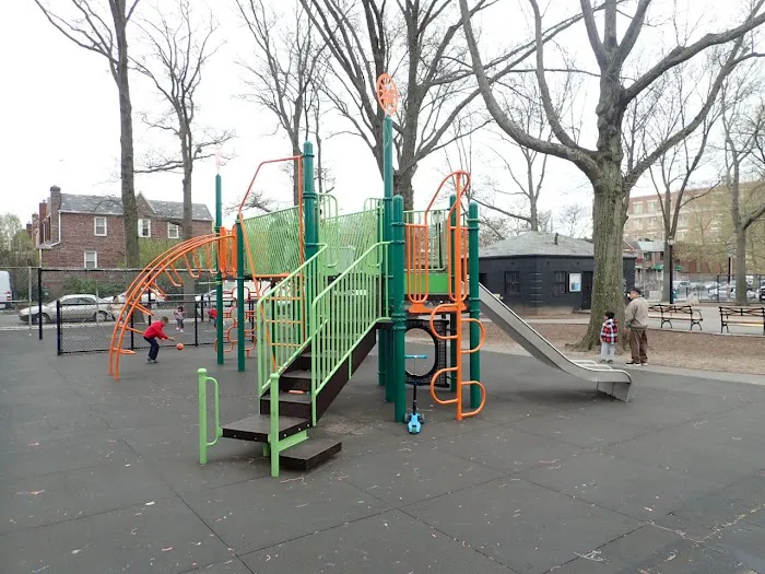 Galapo Playground Picture 1